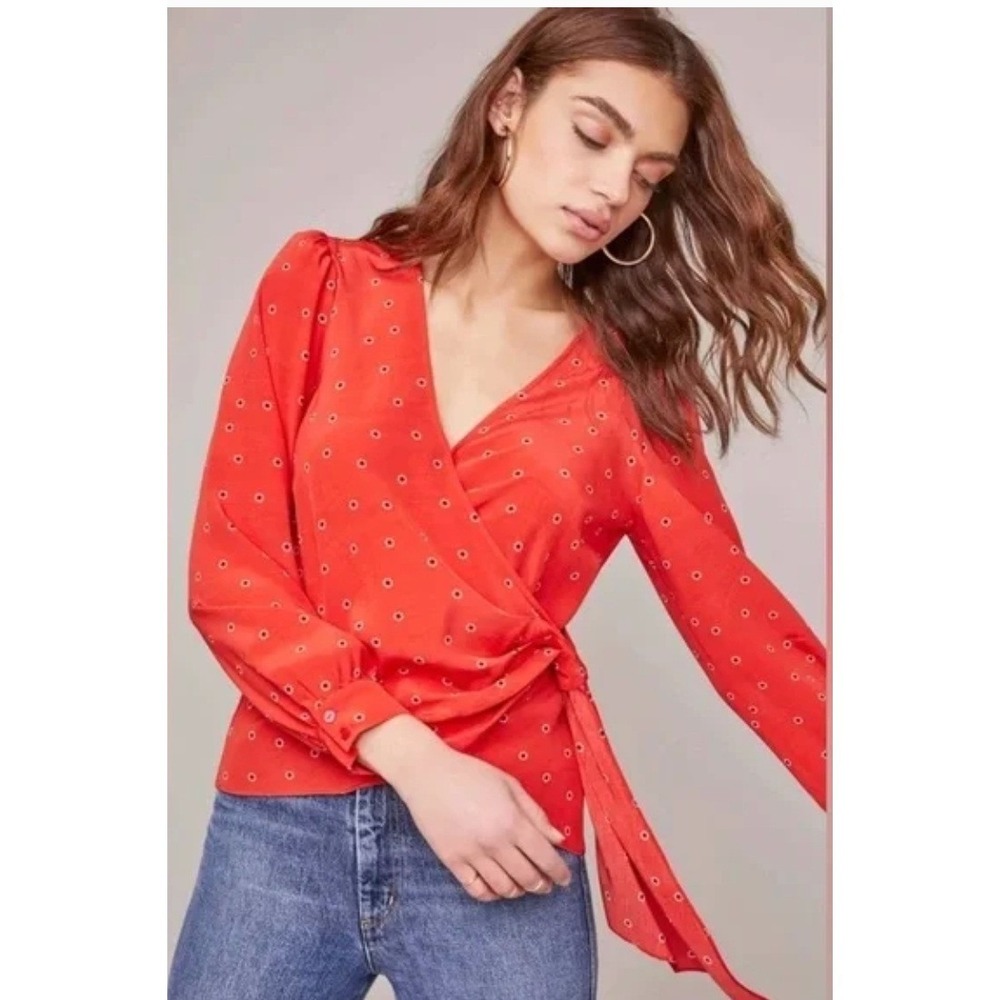 ASTR The Label Wrap Top Womens Small Red Ditsy Floral Boho Olympia V Neck Blouse